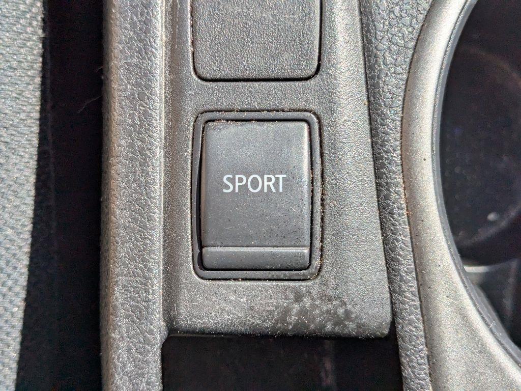 Nissan Rogue  2013