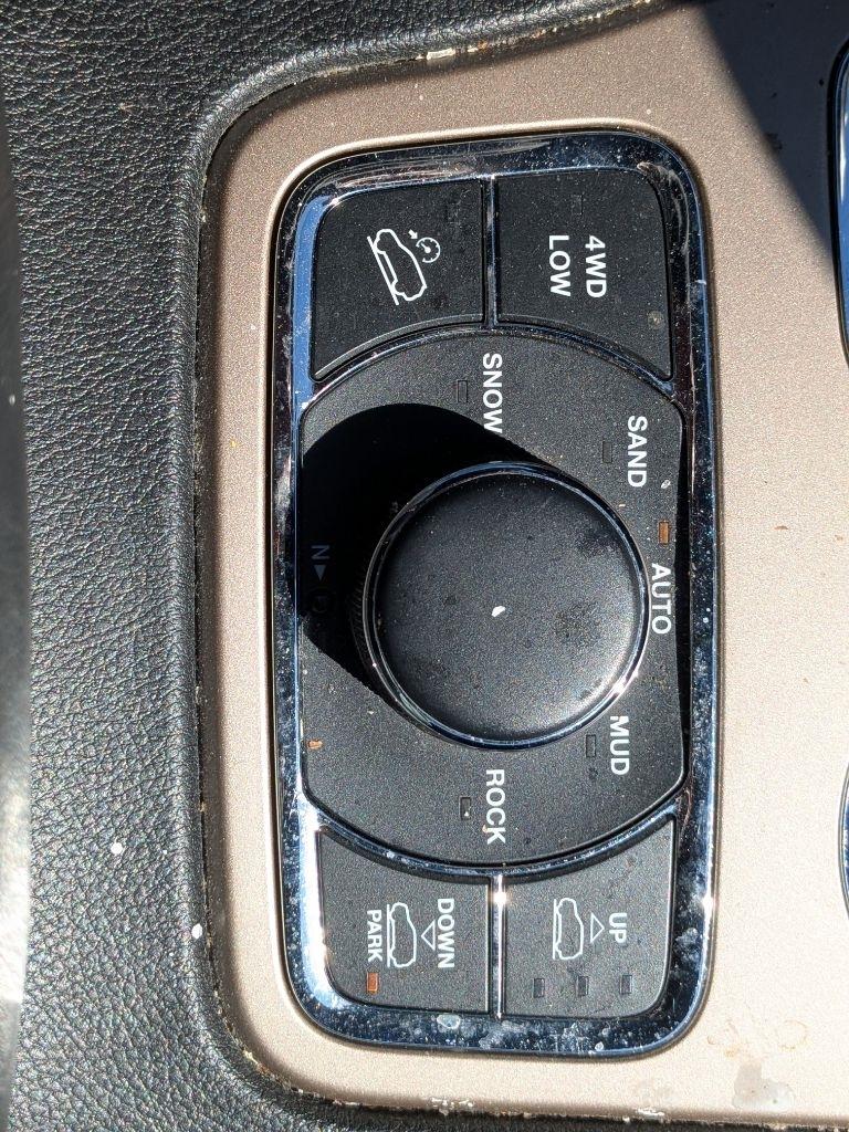 Jeep Grand Cherokee  2017