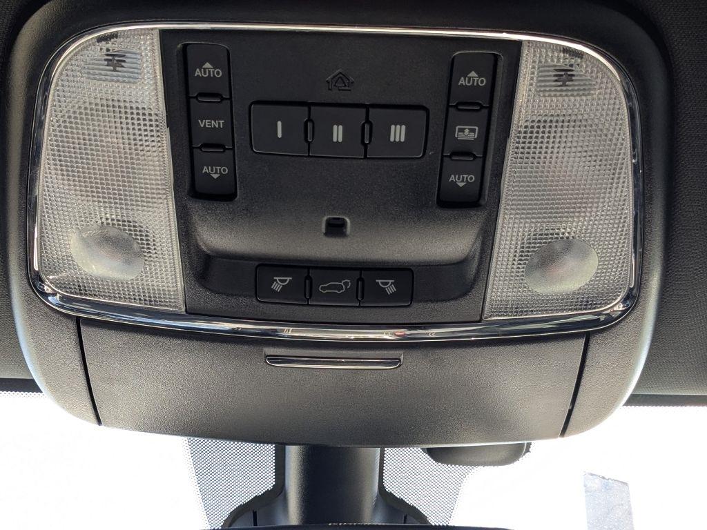 Jeep Grand Cherokee  2017