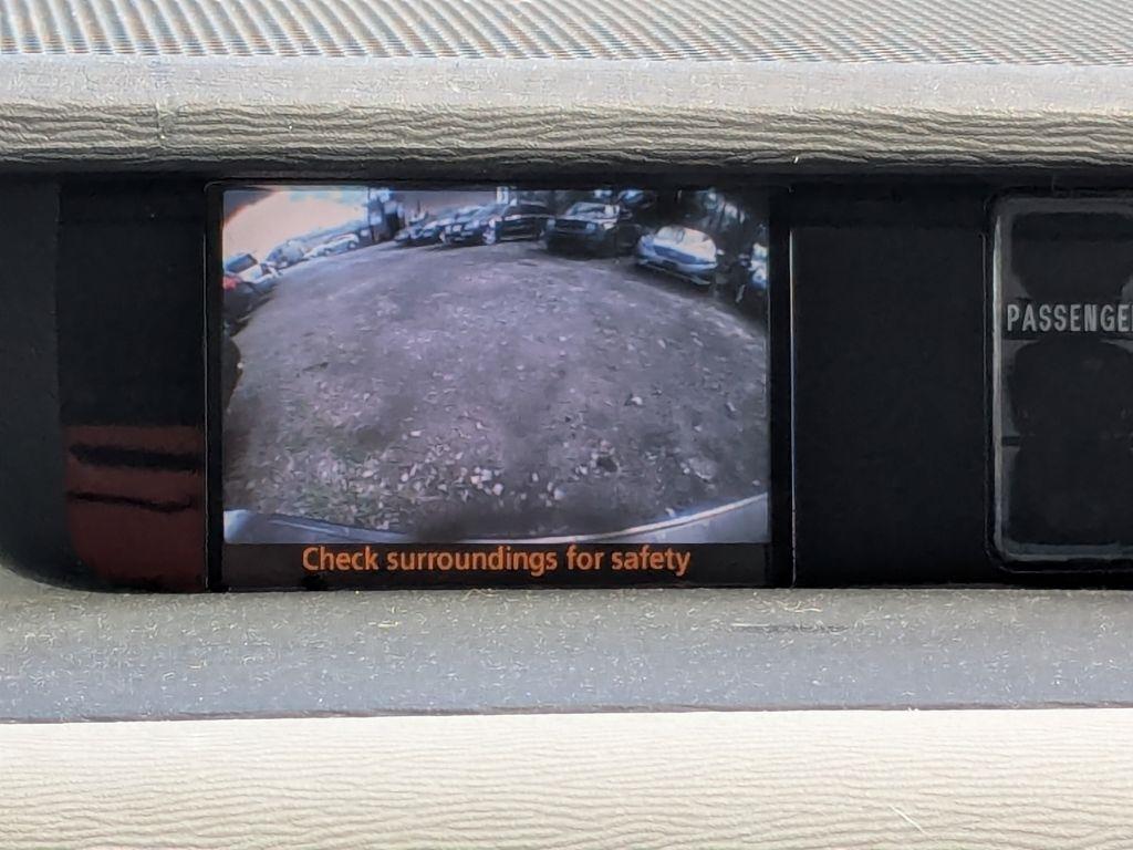 Toyota Sienna  2011