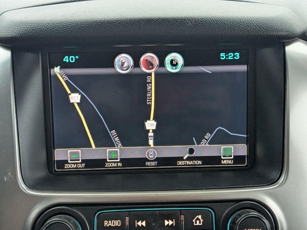 Chevrolet Suburban  2015