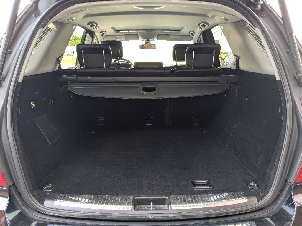 Mercedes-Benz M-Class  2009