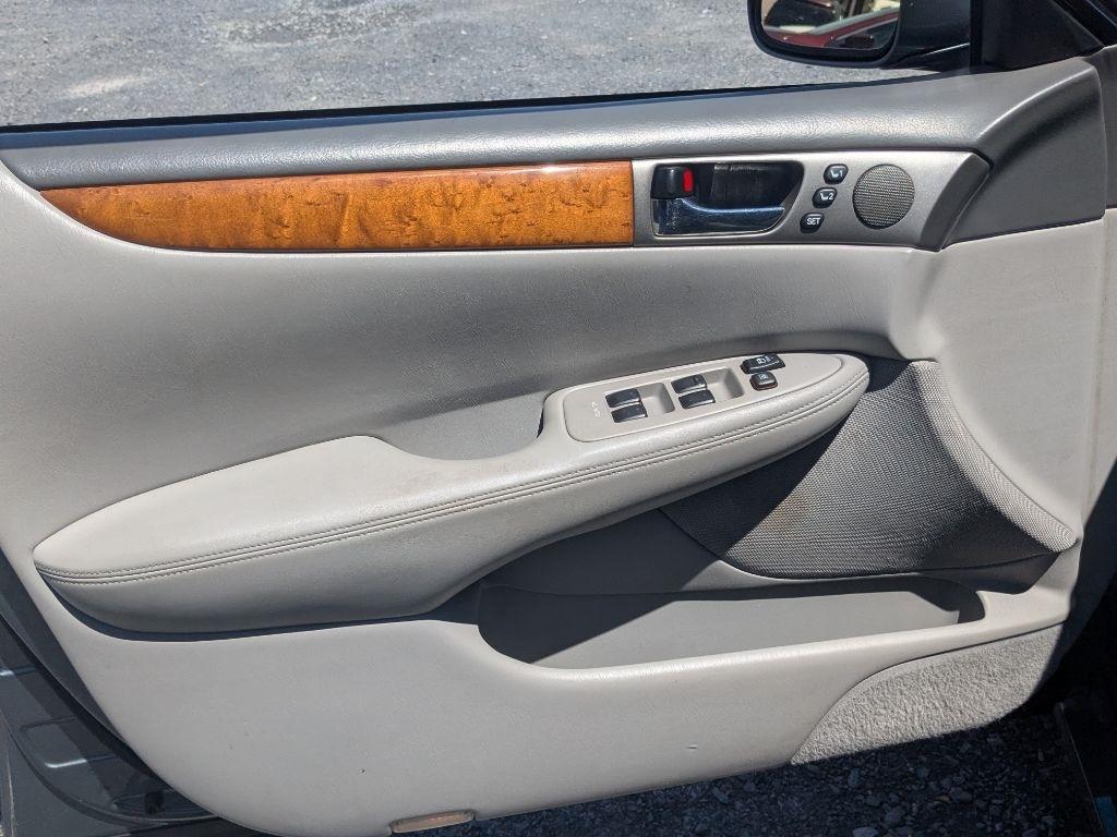 Lexus ES 330  2005