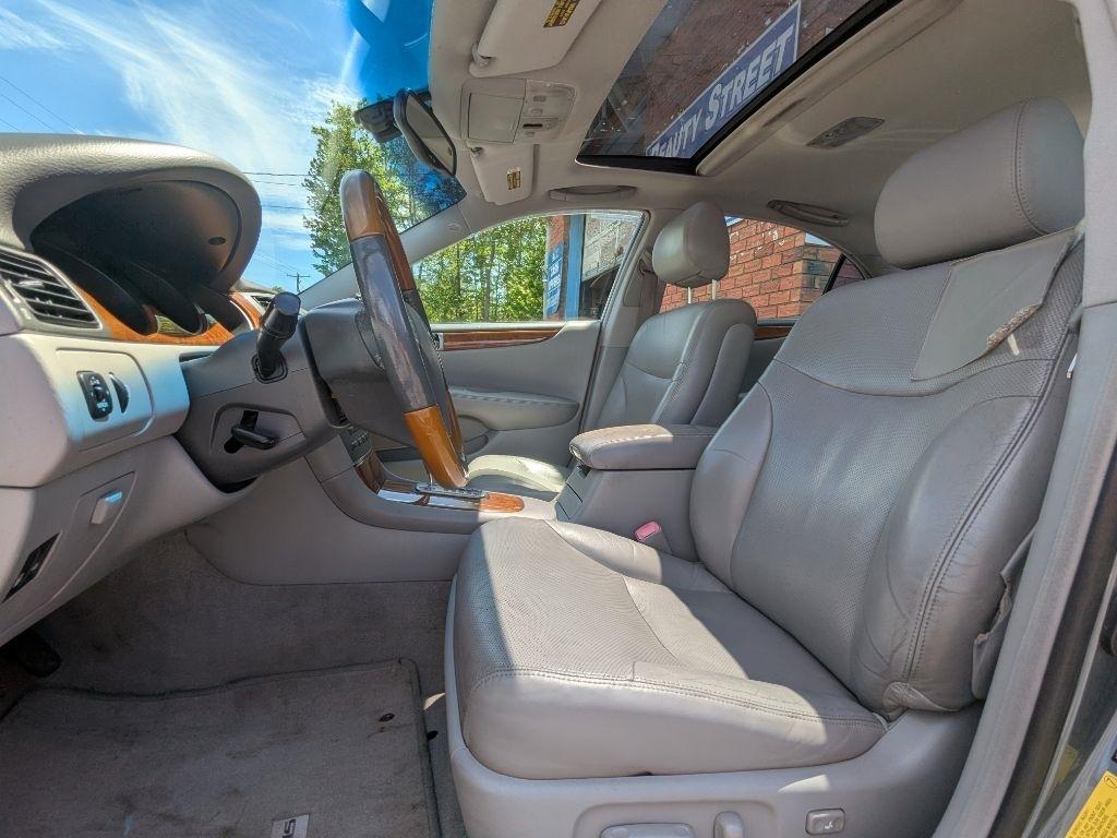 Lexus ES 330  2005