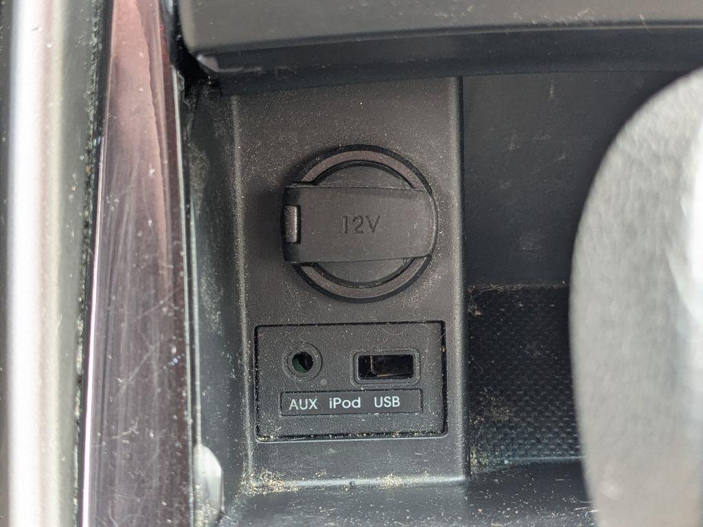 Hyundai Elantra  2013