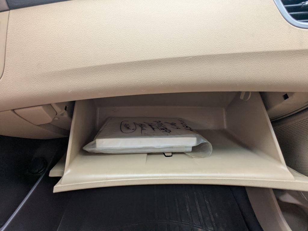 Hyundai Elantra  2013