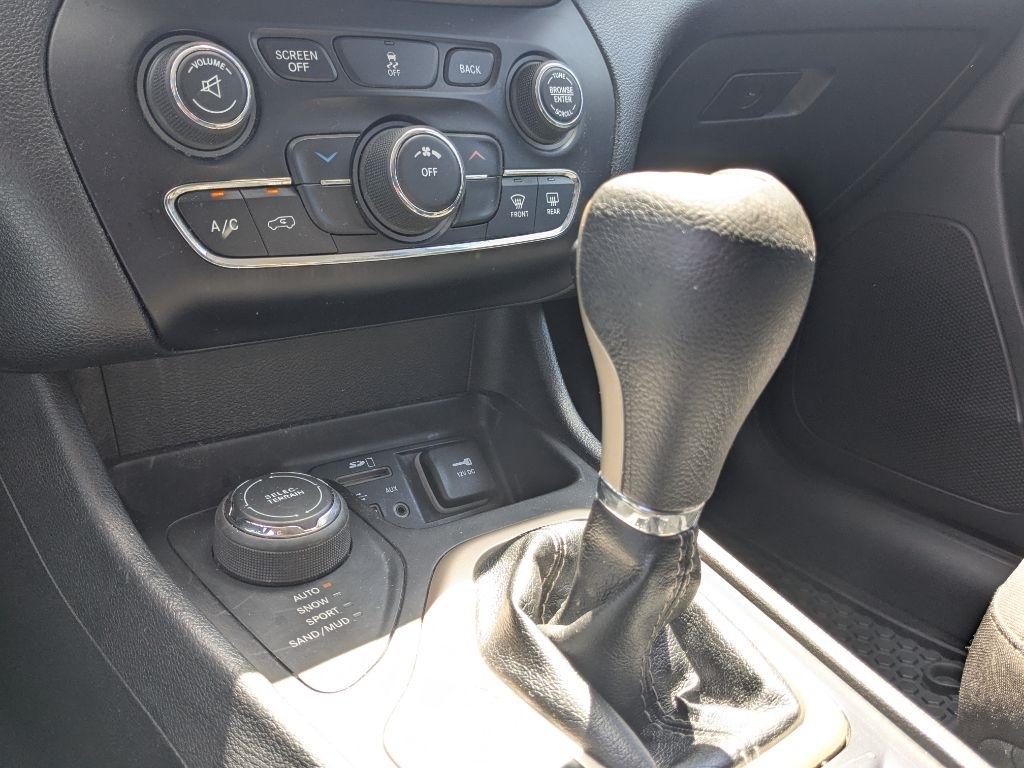 Jeep Cherokee  2016