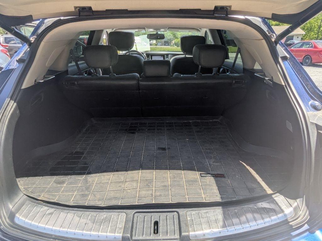 Infiniti FX  2012