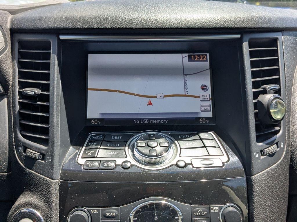 Infiniti FX  2012