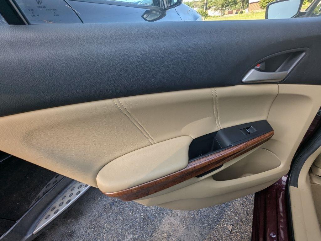 Honda Accord  2011