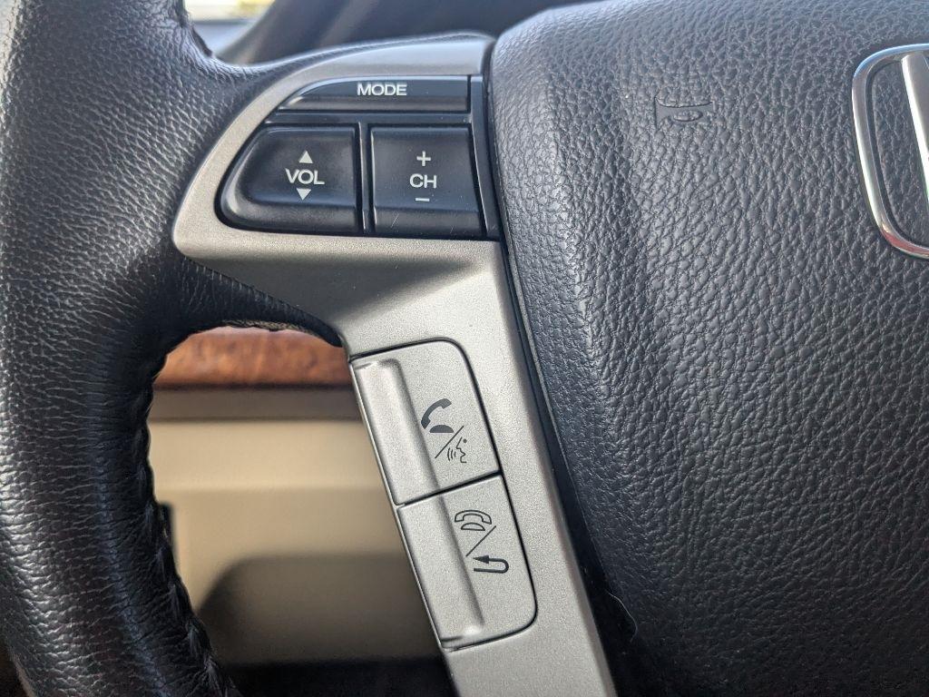 Honda Accord  2011