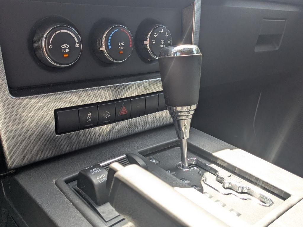 Jeep Liberty  2011