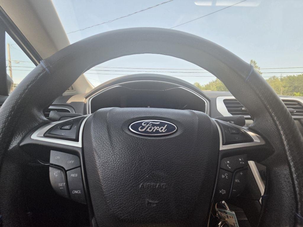 Ford Fusion Hybrid  2013