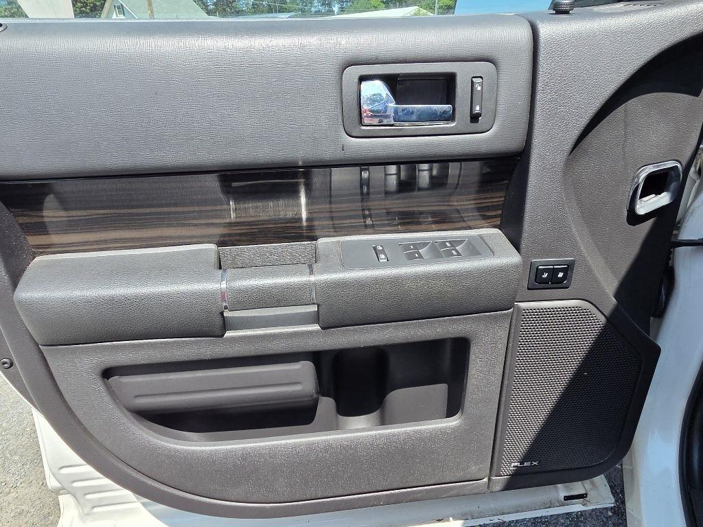 2016 Ford Flex SEL - Photo 8