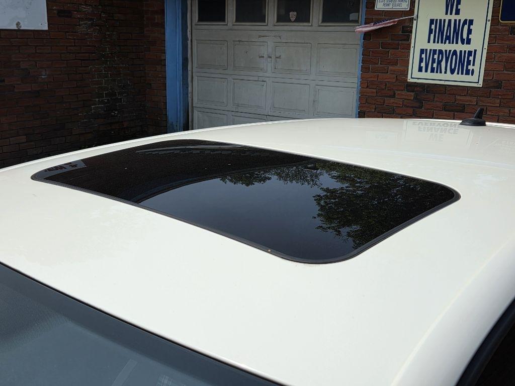 Volkswagen GTI  2012