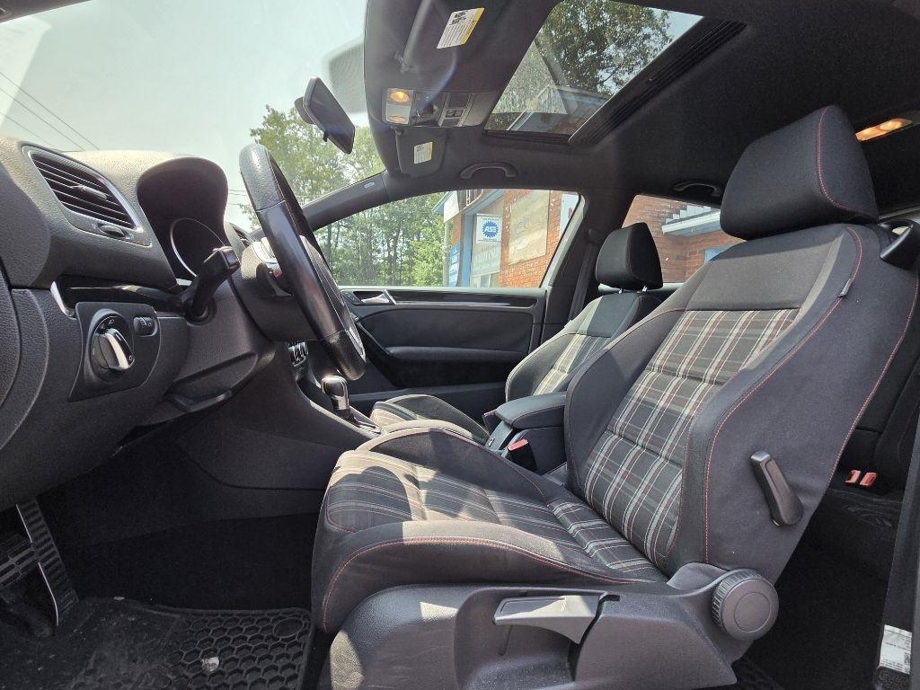 Volkswagen GTI  2012