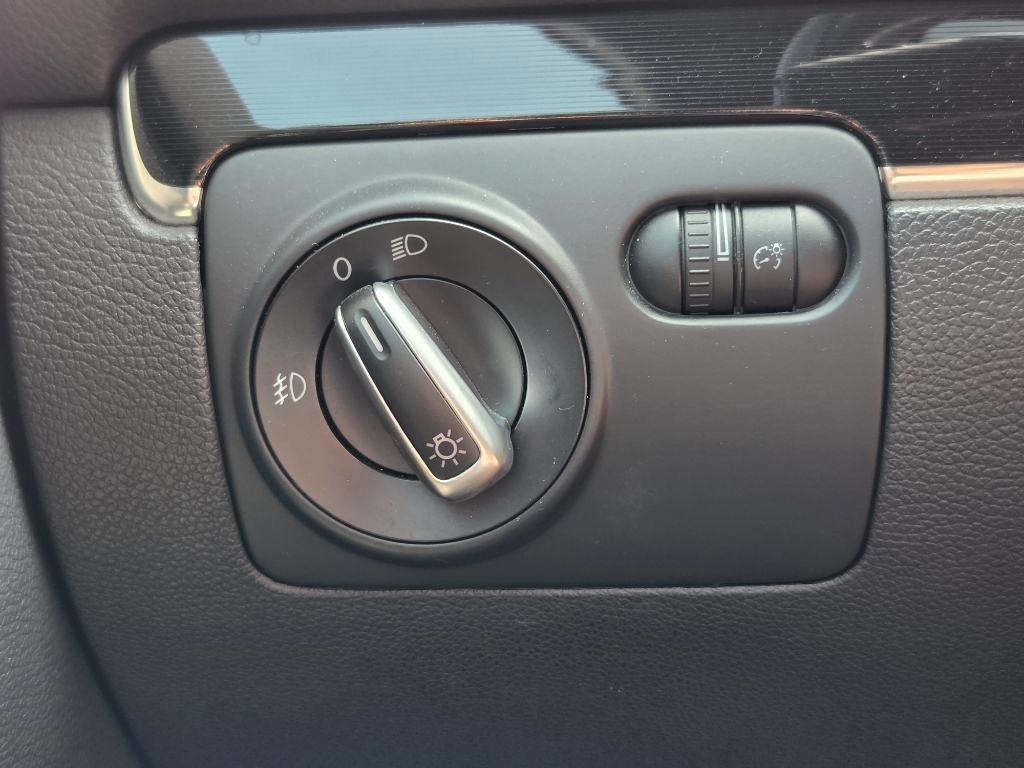 Volkswagen GTI  2012