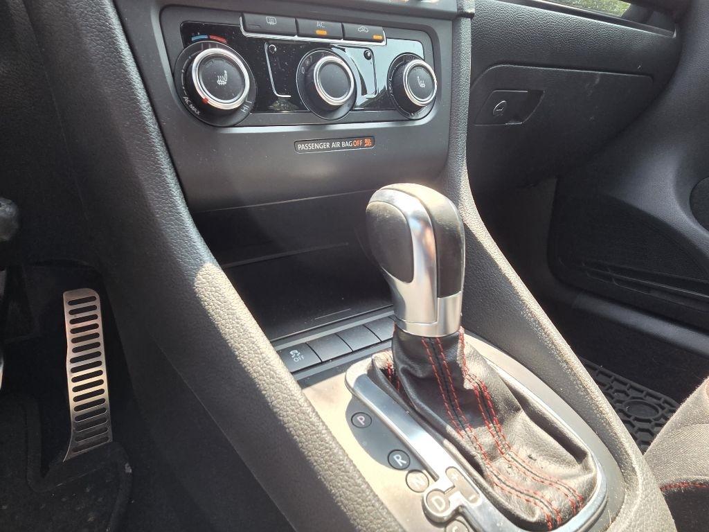 Volkswagen GTI  2012