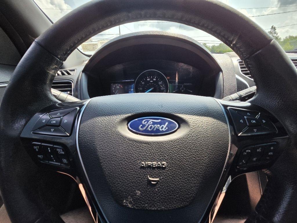 Ford Explorer  2017