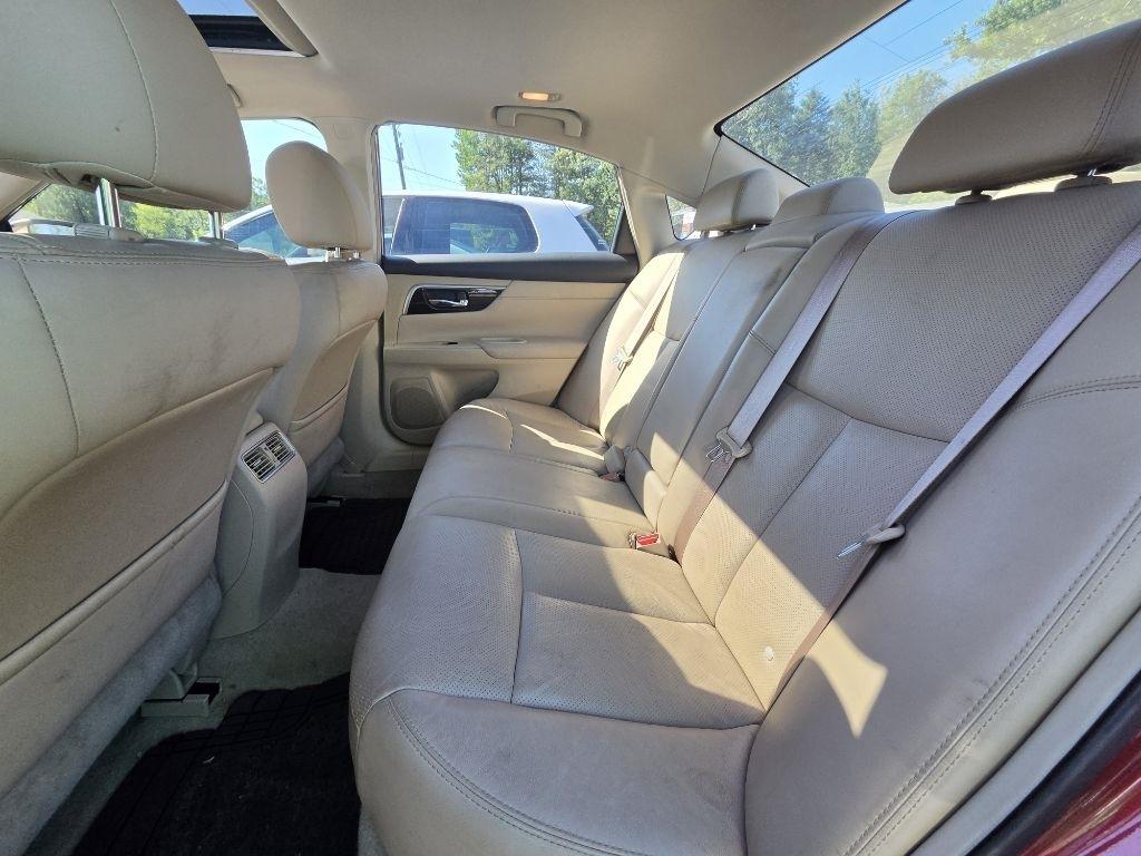 Nissan Altima  2013