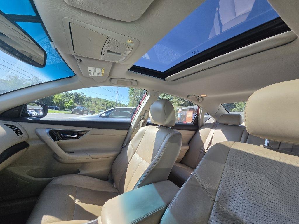 Nissan Altima  2013