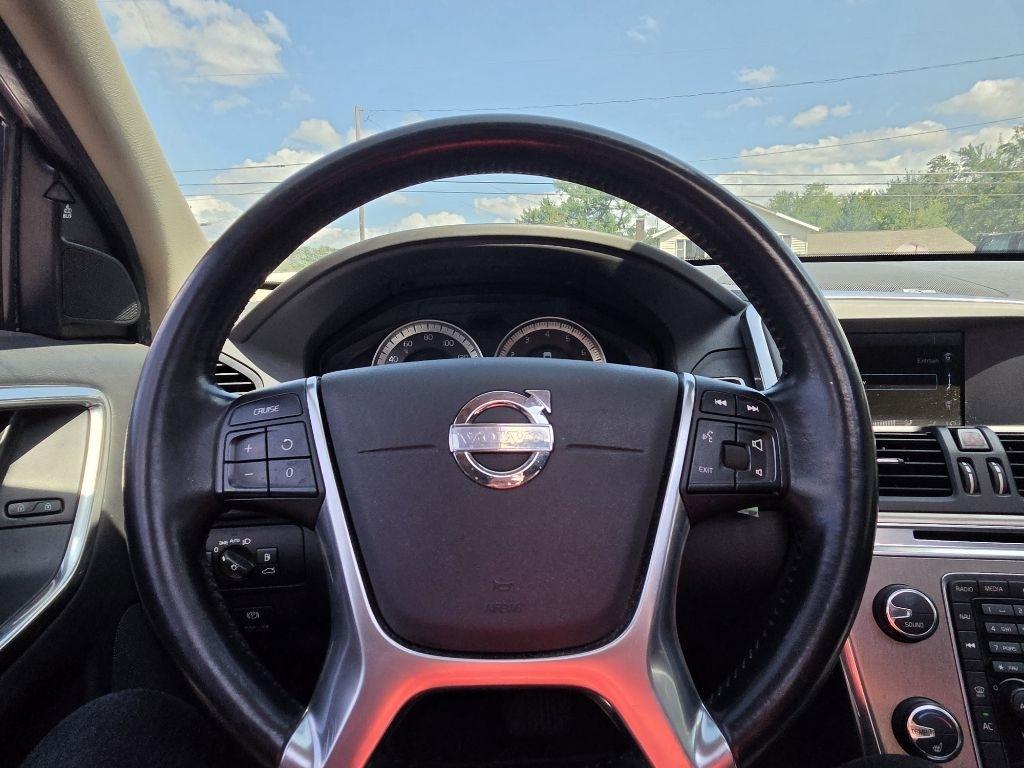 Volvo XC60  2013