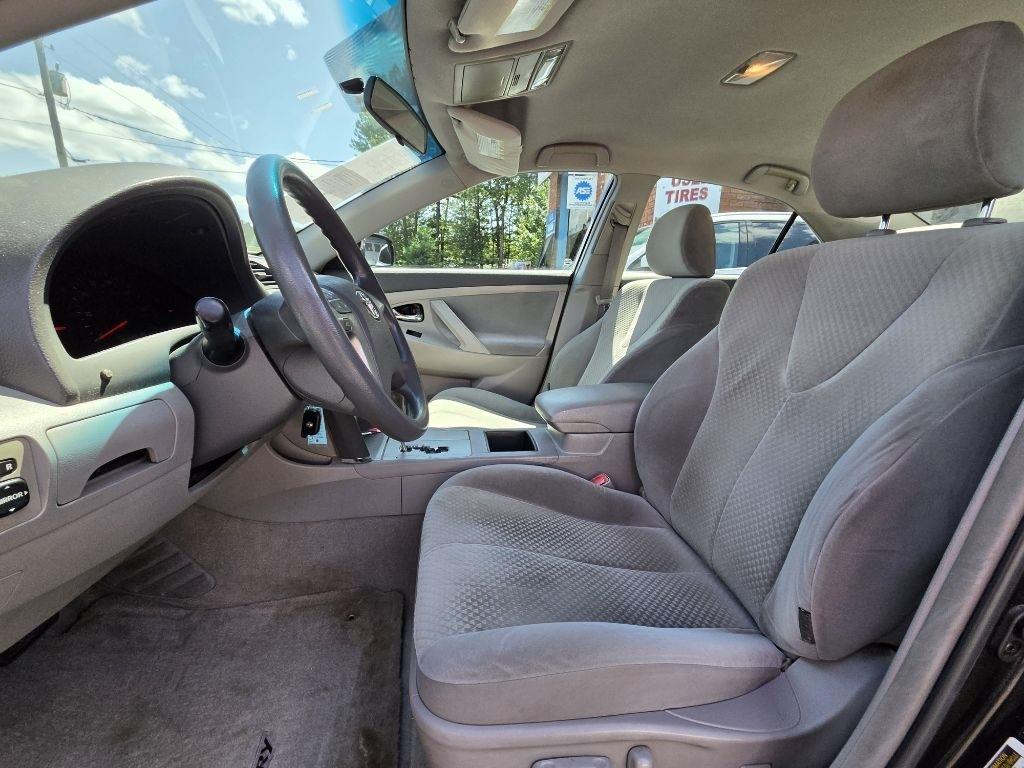 Toyota Camry  2009