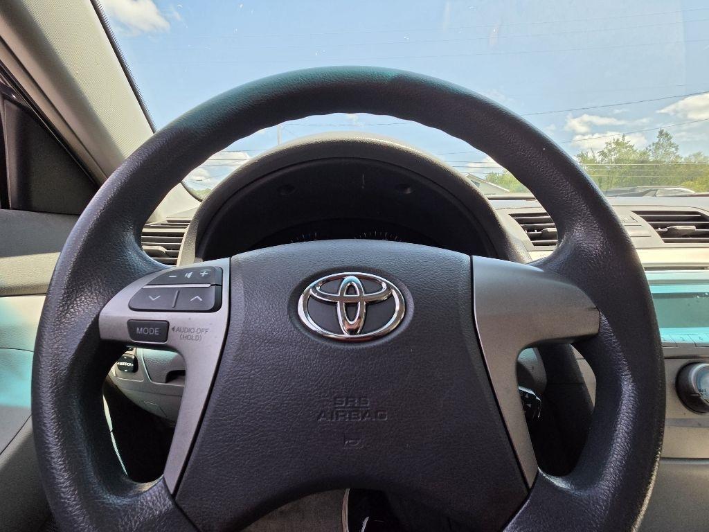 Toyota Camry  2009