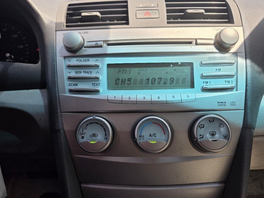 Toyota Camry  2009
