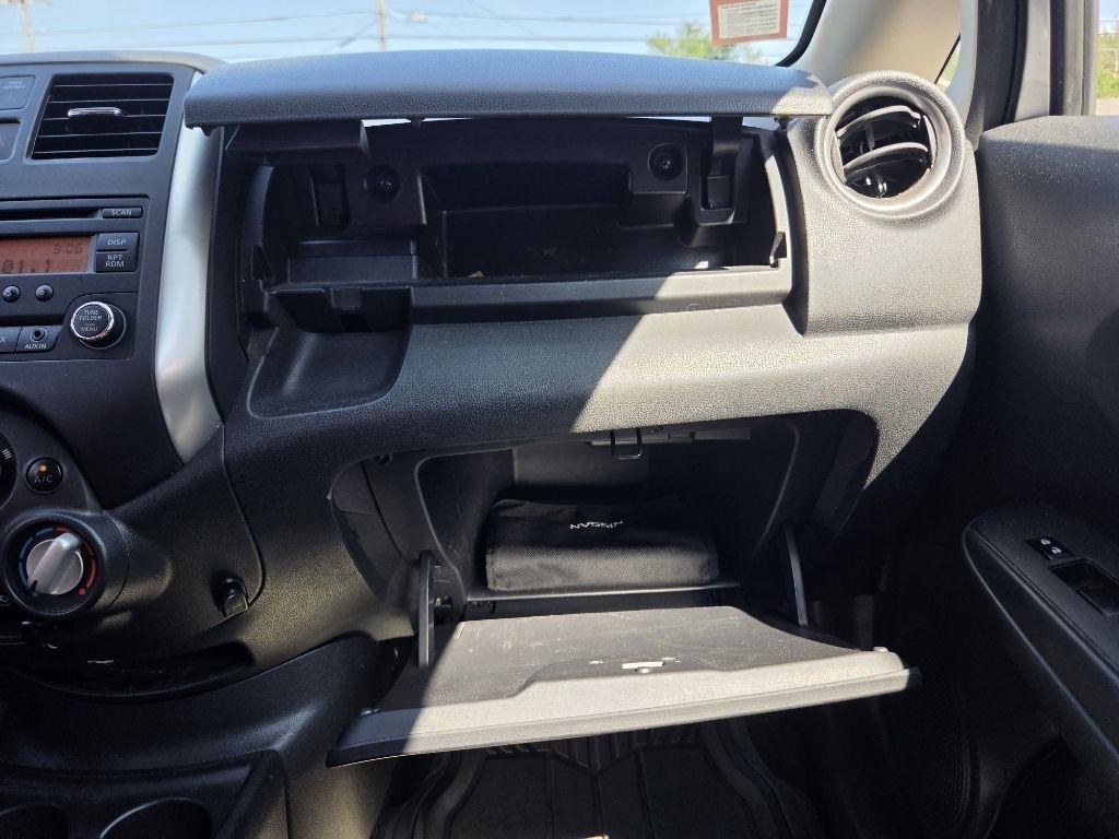 Nissan Versa Note  2014