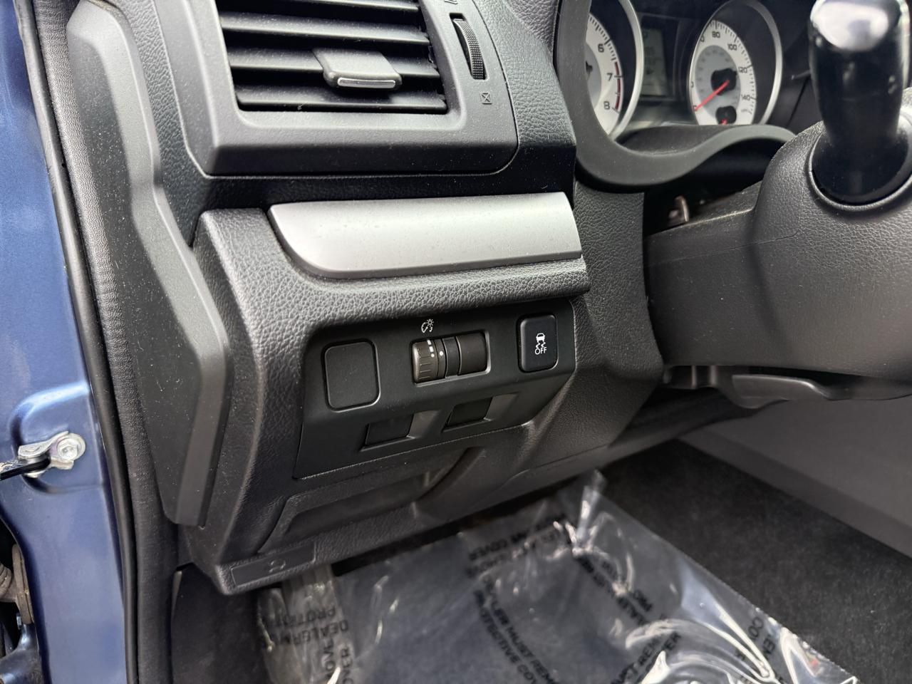 Subaru Impreza Base 4-Door 2014