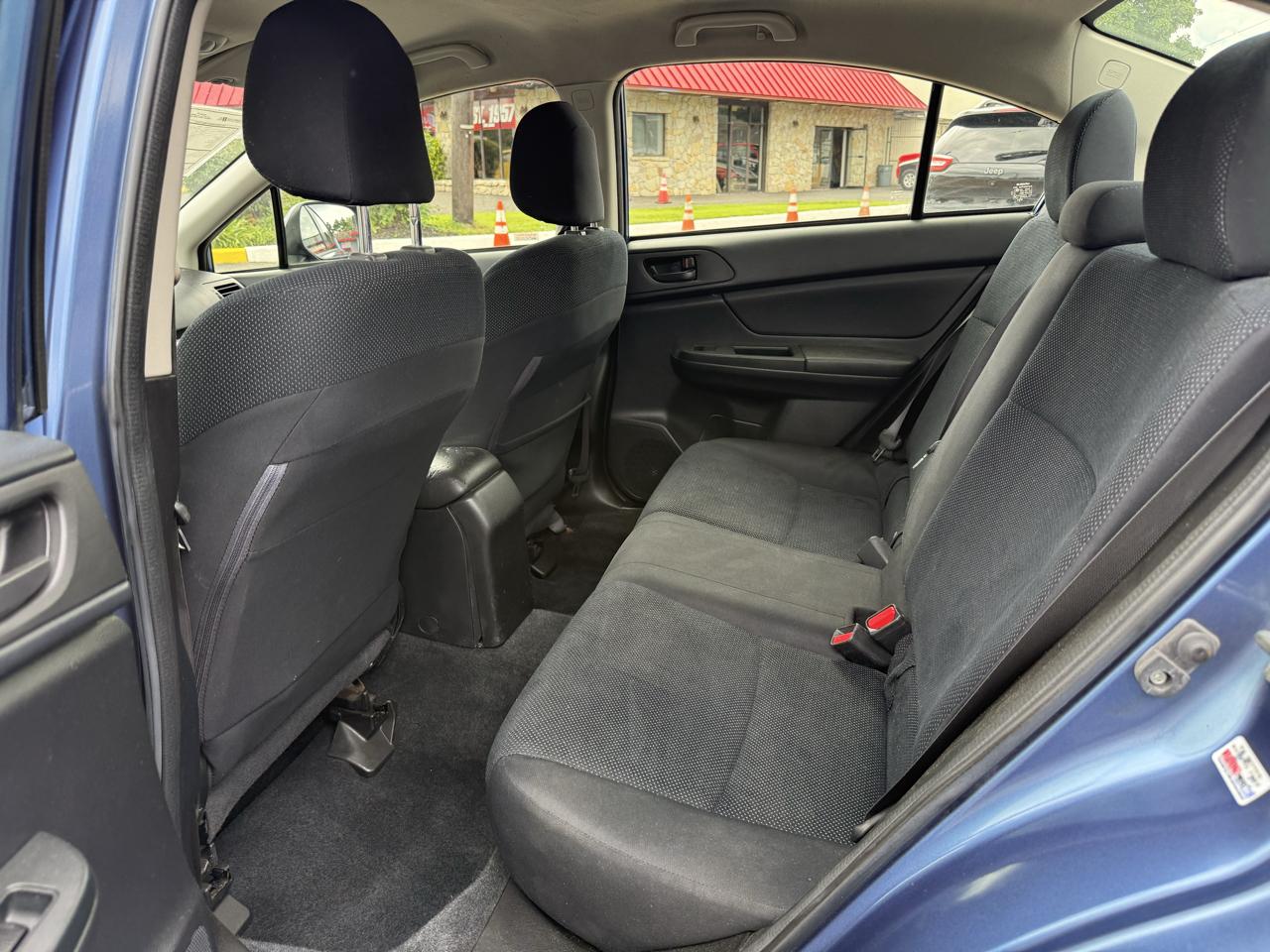 Subaru Impreza Base 4-Door 2014