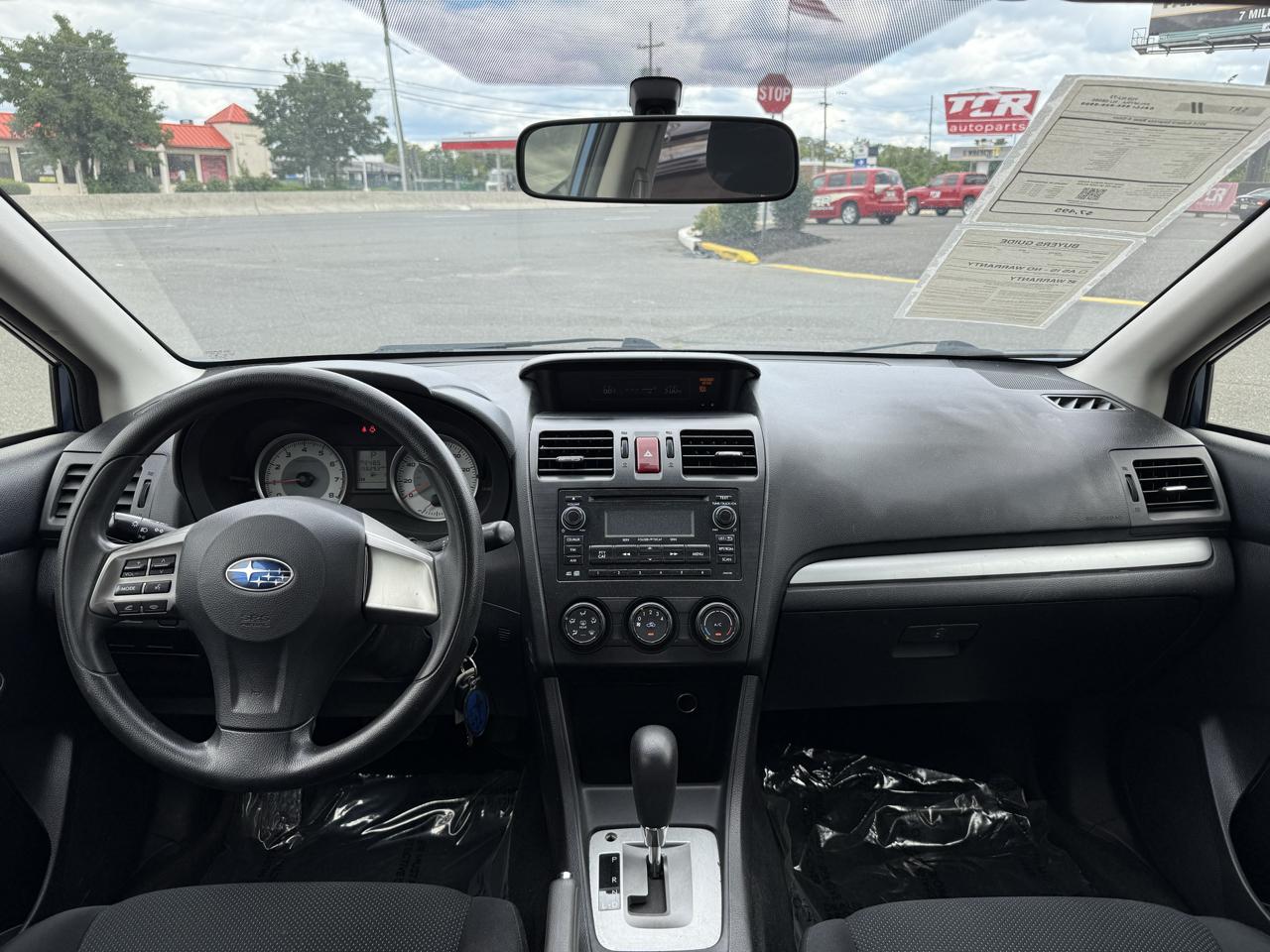 Subaru Impreza Base 4-Door 2014