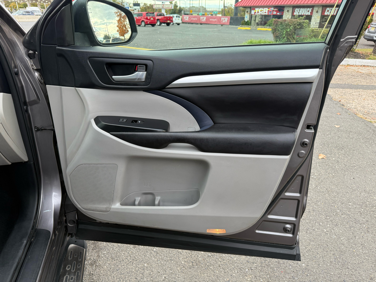 Toyota Highlander XLE AWD V6 2016 Toyota Highlander XLE AWD V6 2016