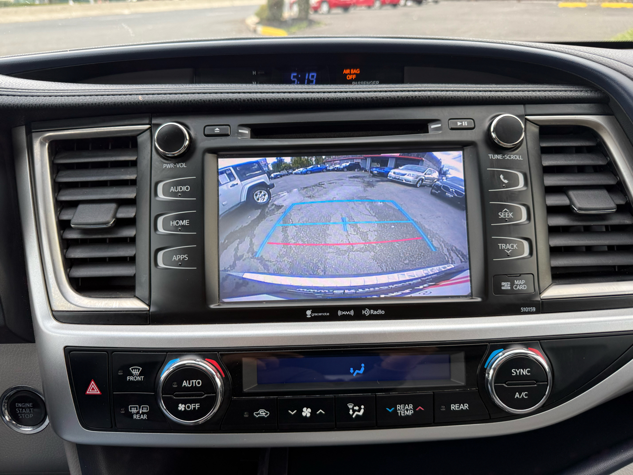 Toyota Highlander XLE AWD V6 2016 Toyota Highlander XLE AWD V6 2016