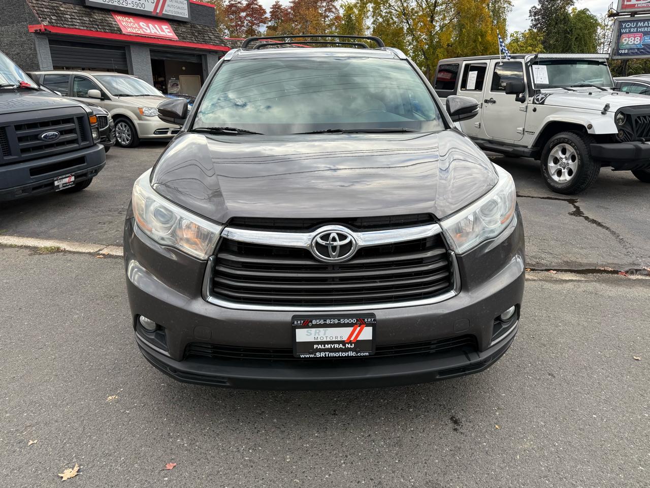 Toyota Highlander XLE AWD V6 2016
