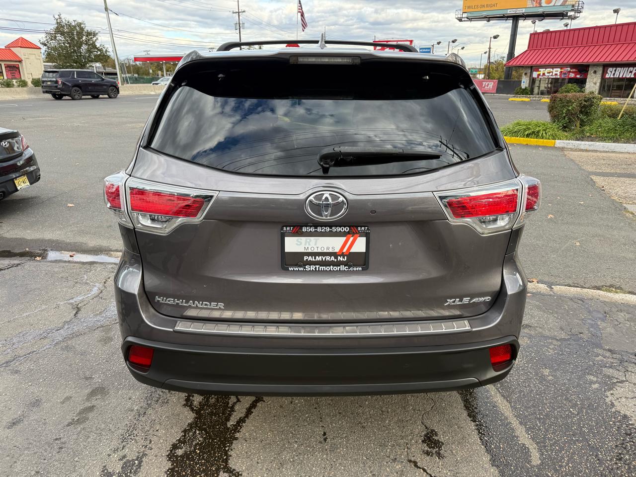 Toyota Highlander XLE AWD V6 2016
