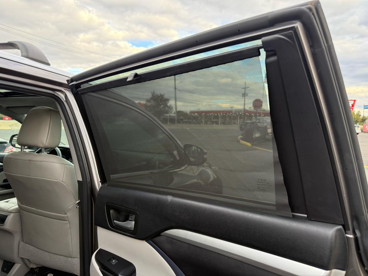 Toyota Highlander XLE AWD V6 2016