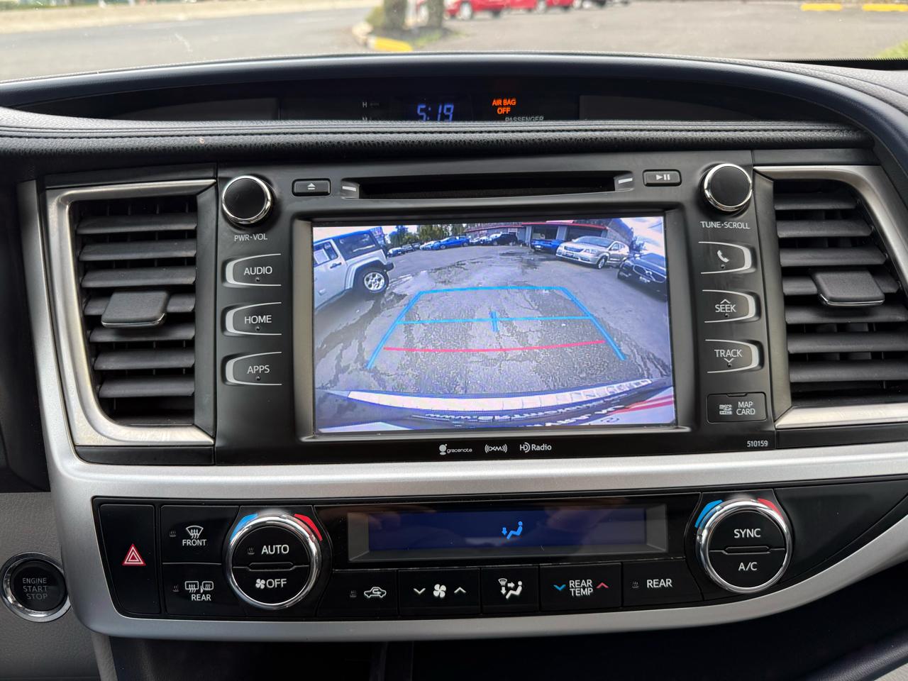 Toyota Highlander XLE AWD V6 2016
