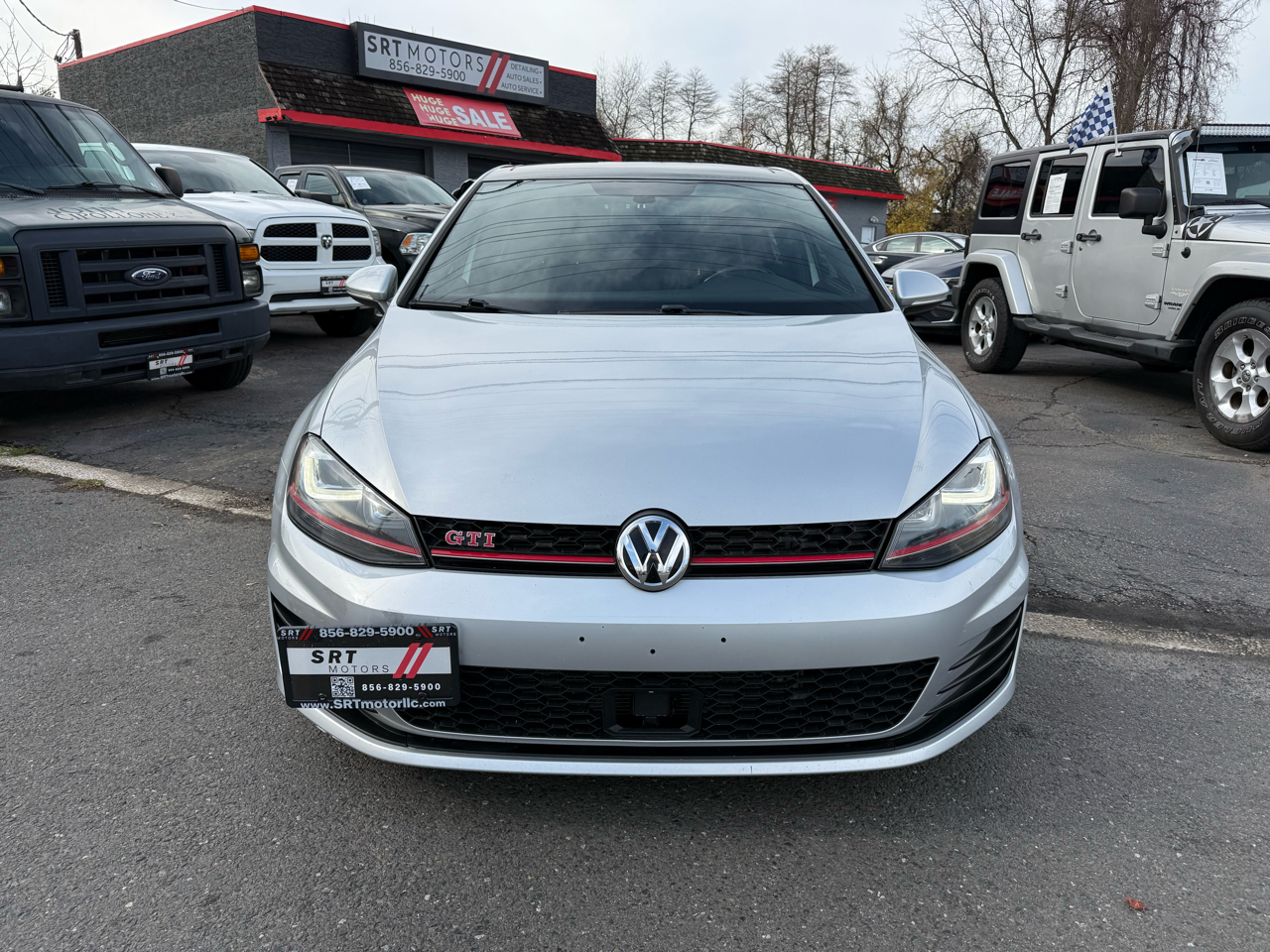 Volkswagen Golf GTI SE 6A 4-Door 2017
