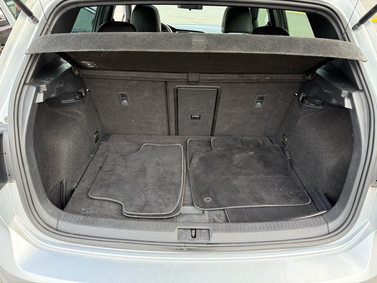 Volkswagen Golf GTI SE 6A 4-Door 2017