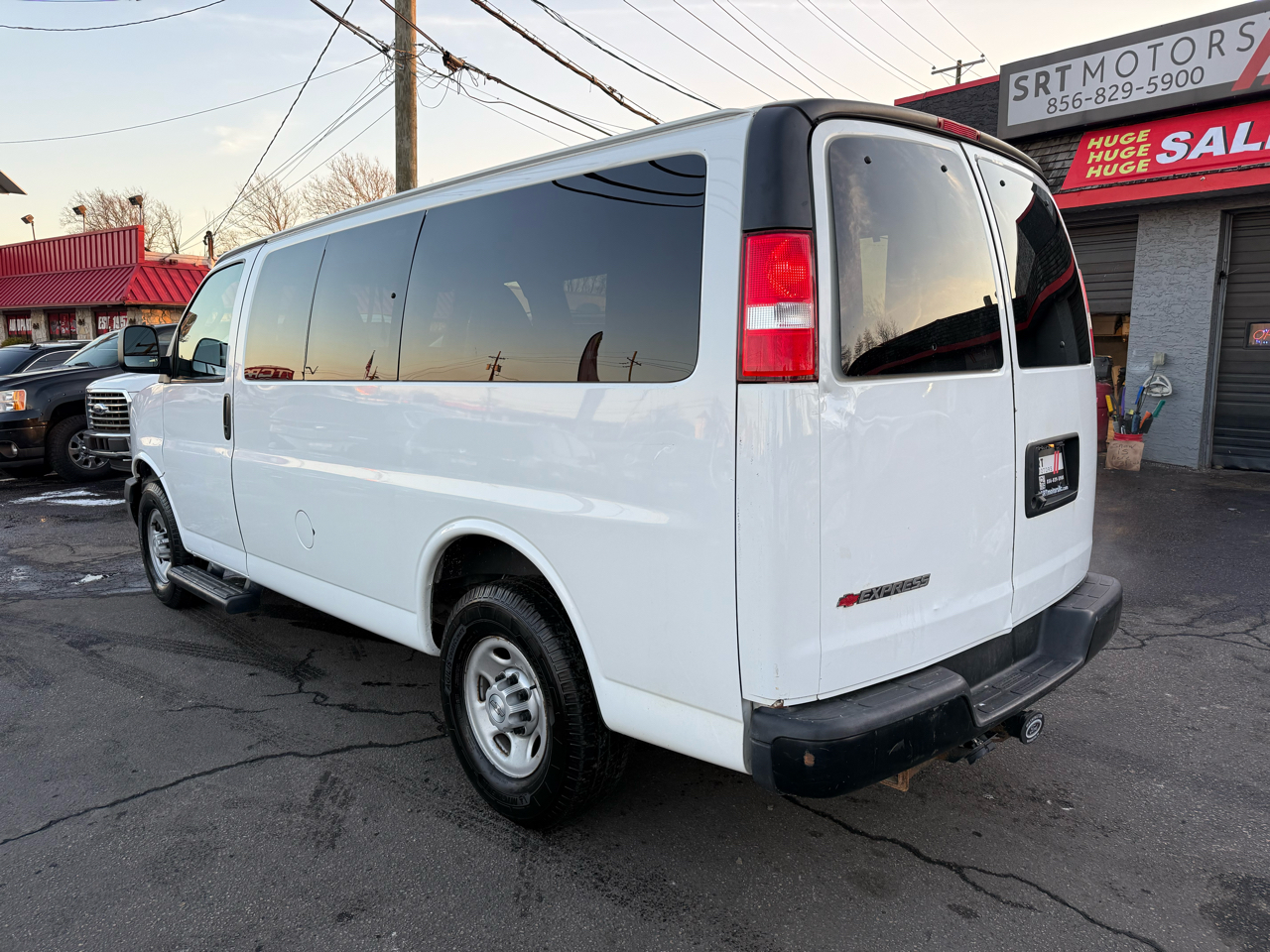 Chevrolet Express LS 2500 2017