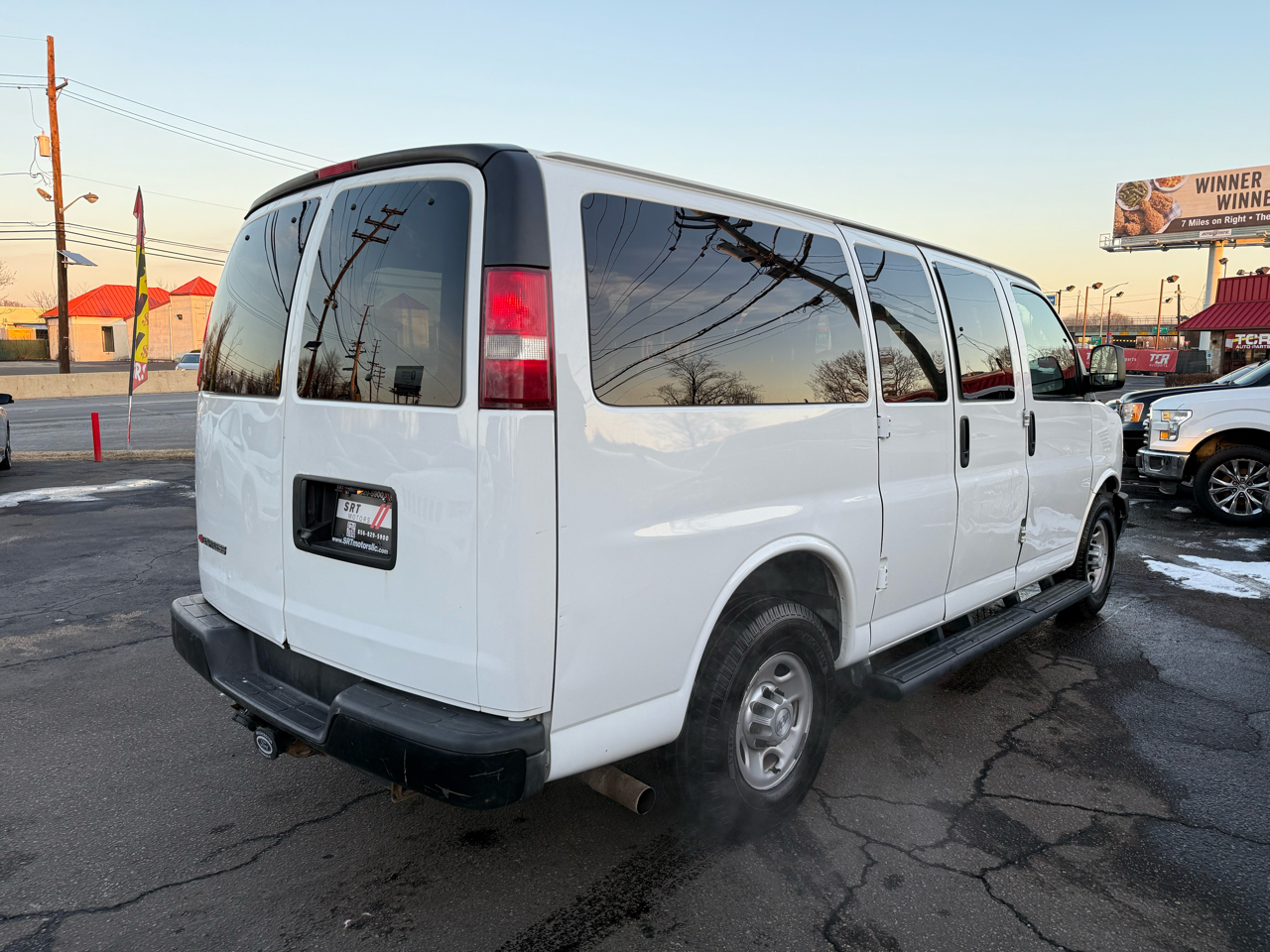 Chevrolet Express LS 2500 2017