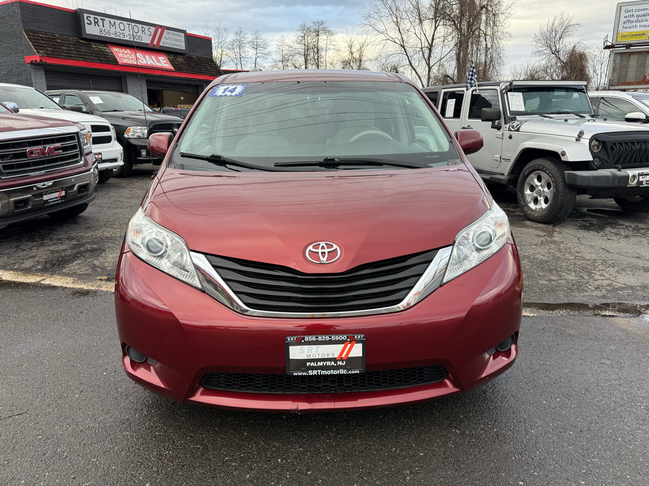Toyota Sienna LE FWD 8-Passenger V6 2014