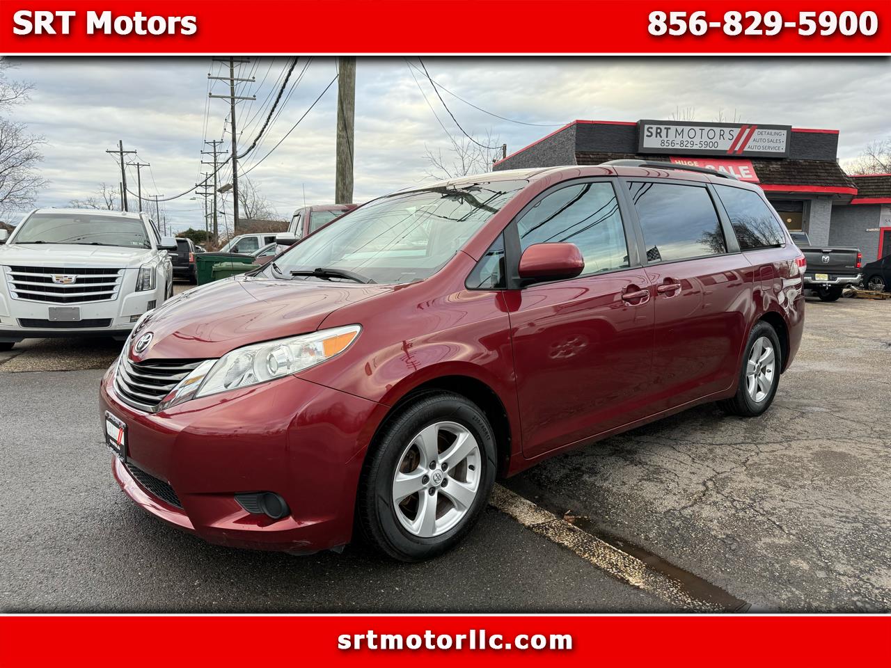Toyota Sienna LE FWD 8-Passenger V6 2014
