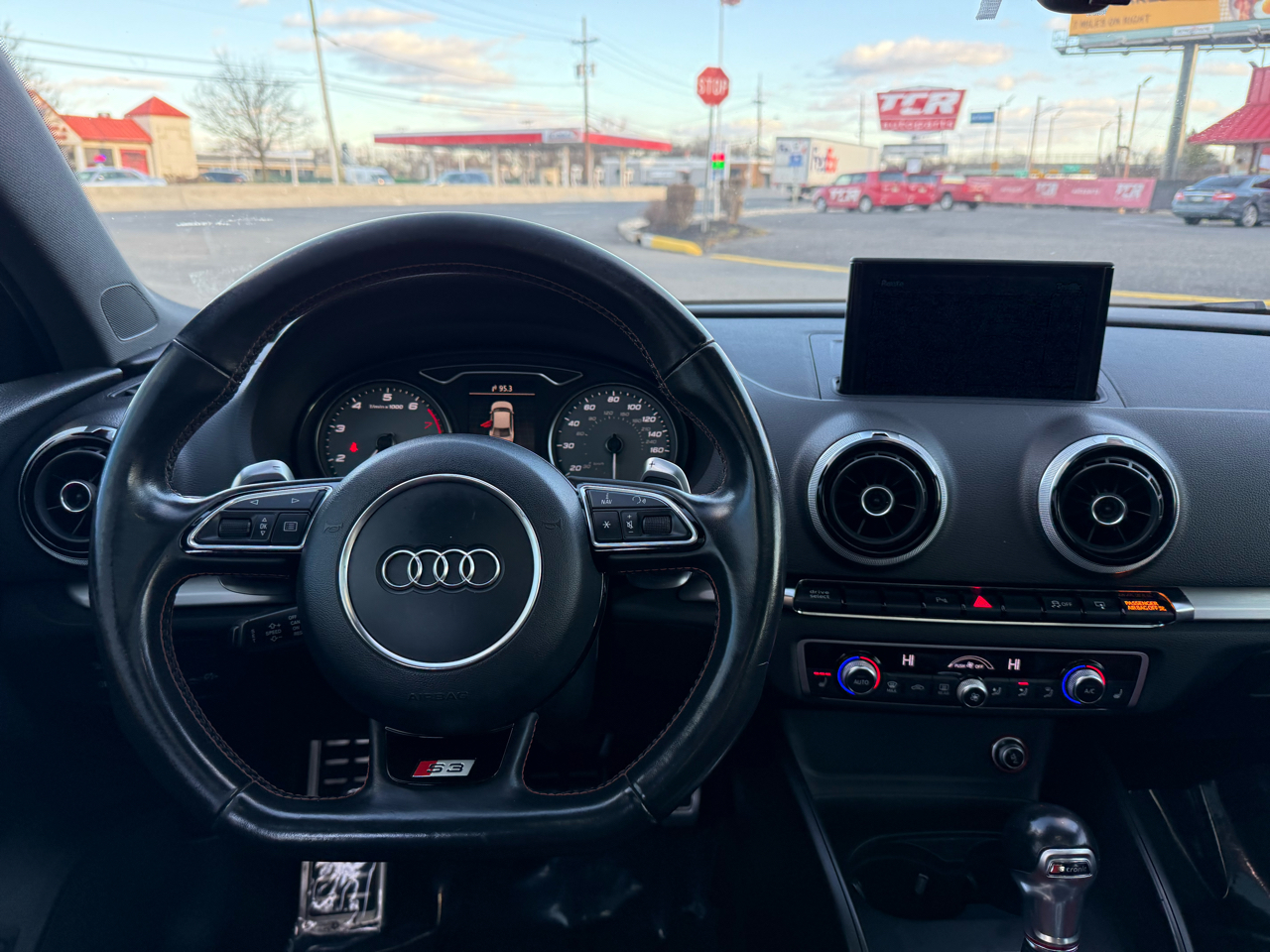 Audi S3 2.0T Premium Plus quattro 2015