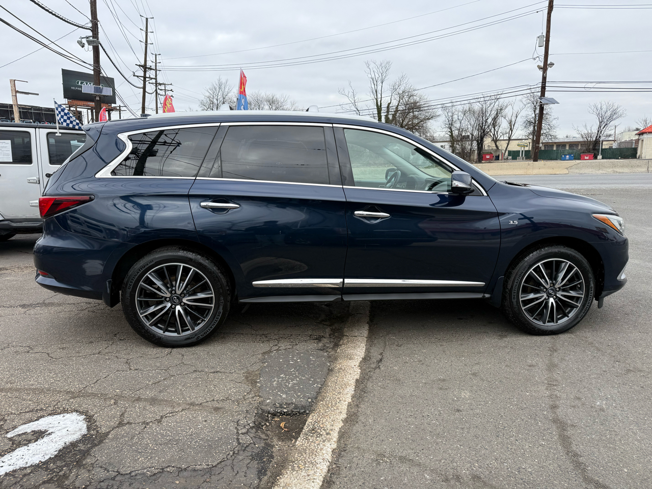 Infiniti QX60 Base AWD 2016