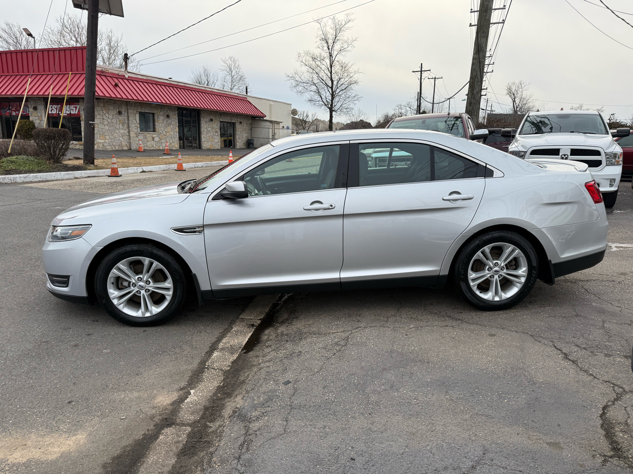 Ford Taurus SEL AWD 2015