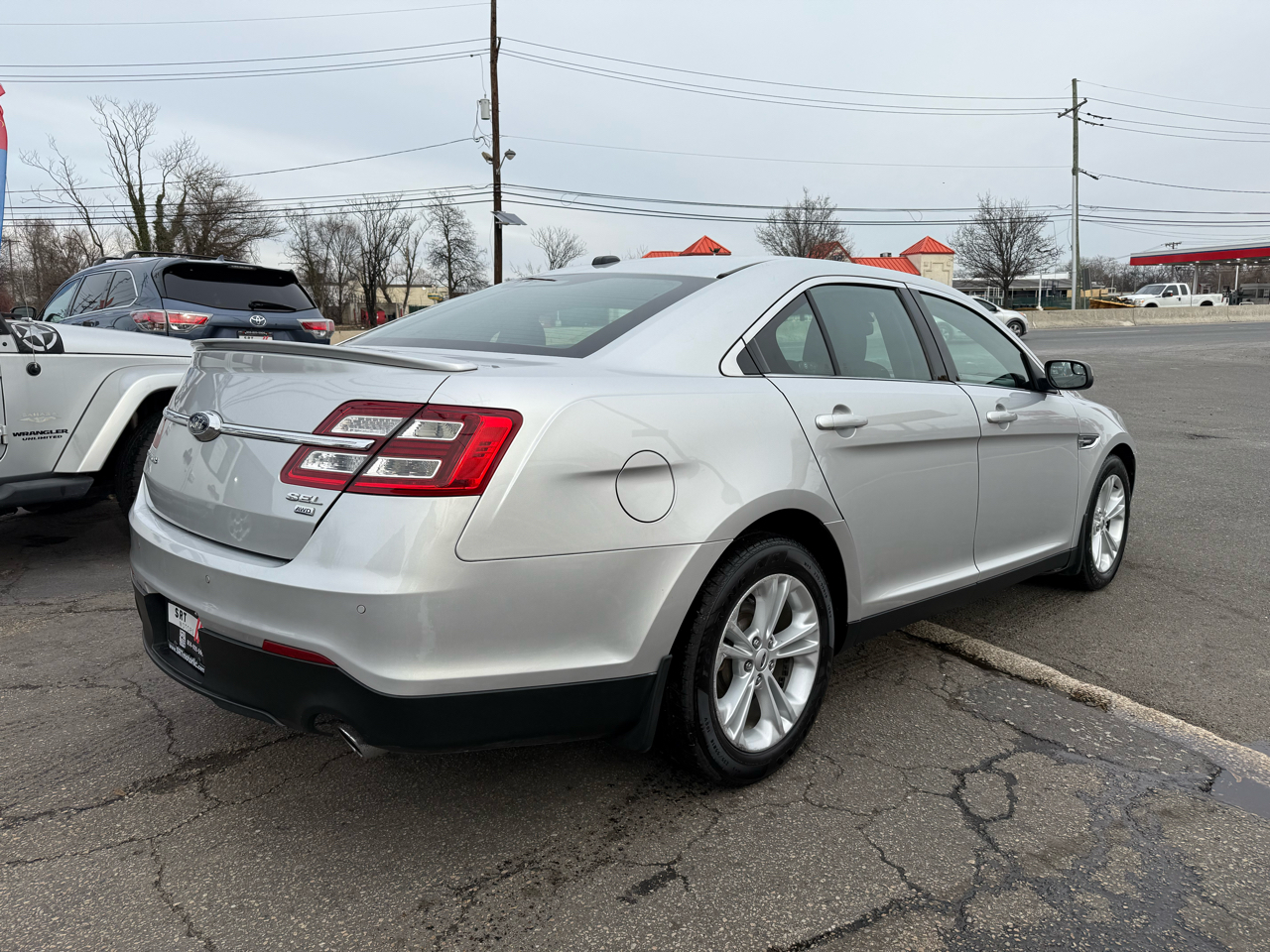 Ford Taurus SEL AWD 2015