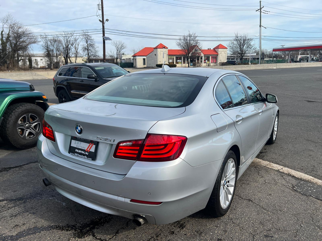 BMW 5-Series 535i 2011